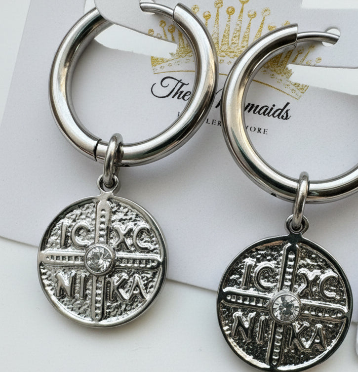 #IXN silver earrings